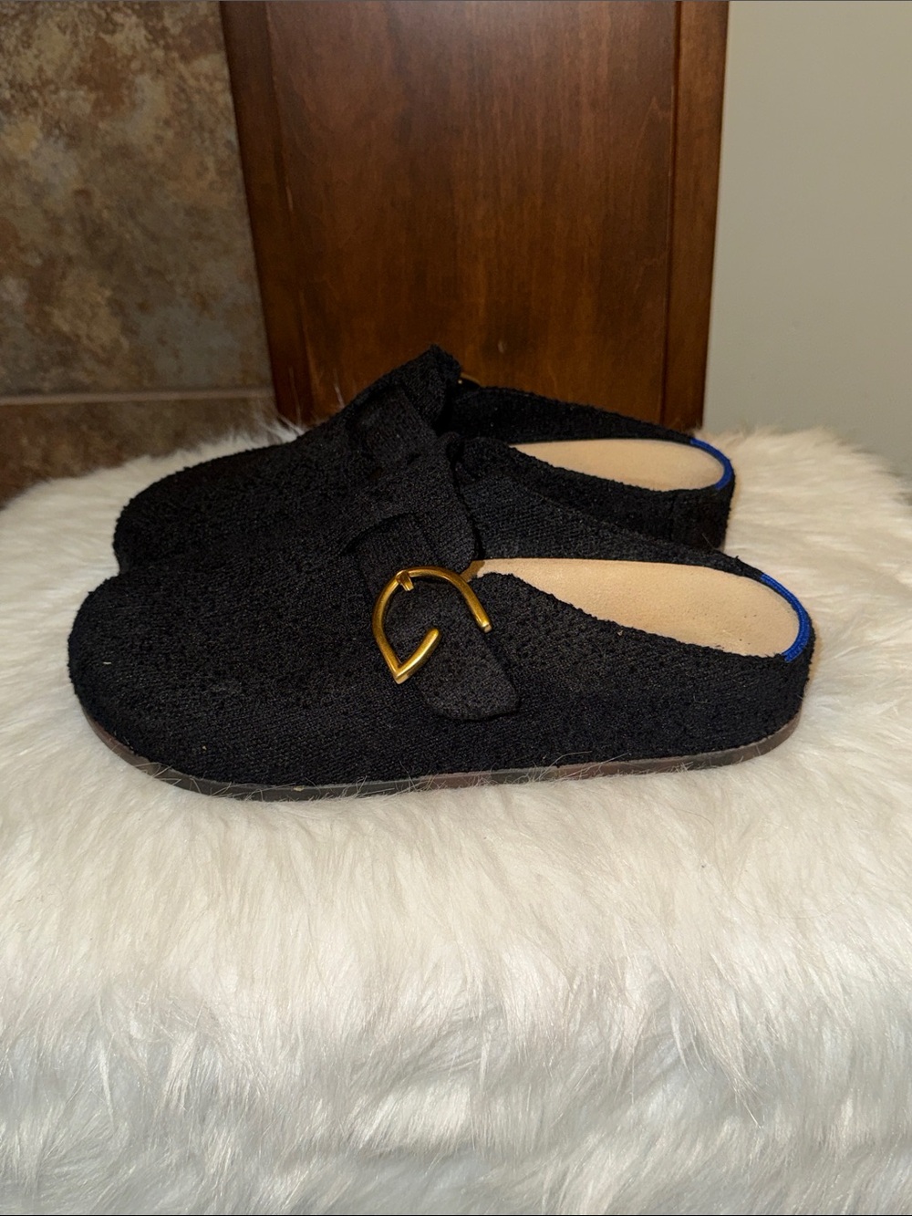 Rothy’s The Buckle Clog Soft Black Bouclé Gold Buckle Women’s Mule Shoes size 7
